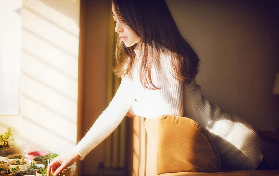 “幼常可听过法正此人？”诸葛亮不答反问道。